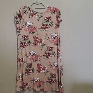 Emerald dress size large $5 if buying 2 or more items